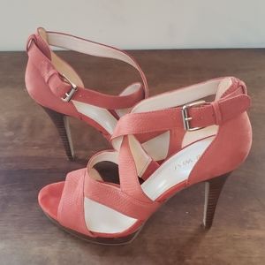 Coral high heel shoe